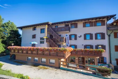 Hotel Trentino Hotels in Chiesa