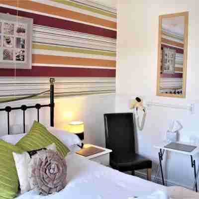 Serena Court Hotel Rooms