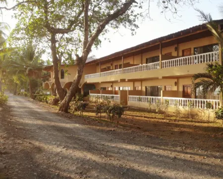 Hotel Delfin Playa Bejuco Hotel a Esterillos Este