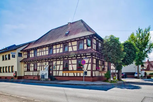 Landgasthaus Kreuz Beim Tom