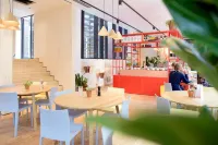 The Green Elephant Hostel & Spa - breakfast