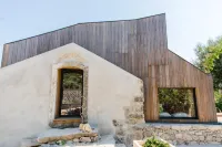 The Nest by Cooking and Nature Hotels in Alvados