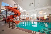 Service Plus Inns and Suites Calgary - Water Park