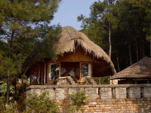 Ri Kynjai Serenity by the Lake