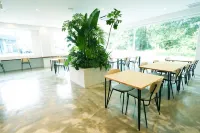 OiseSun Cafe & Hotel