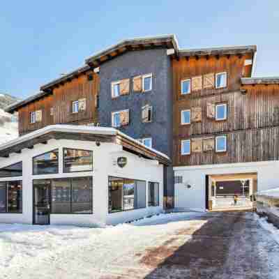 Turan Hotel Hotel Exterior