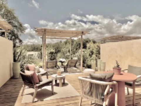 Toile Blanche Hotels in Saint-Paul-De-Vence