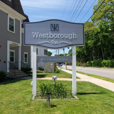 Westborough Inn Отели в г. Вестборо