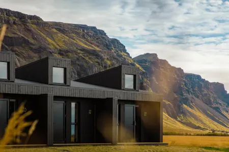 Seljalandsfoss Horizons