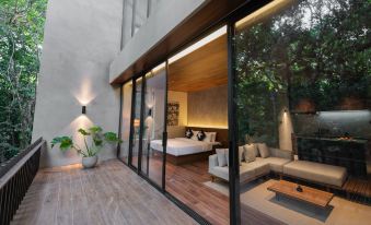 Piece Lio from Japan Managed by H Hospitality Group