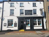 St Ives Hotels in Neath