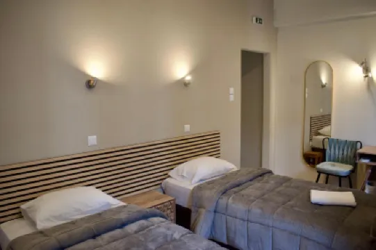 Nafsika Hotel Athens Centre โรงแรมในMetaxourgeio