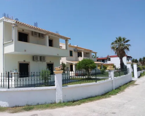 Ammos Hotels in Roda