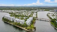 Saltwater on the Peninsula - parking