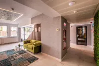 Bach Apartments