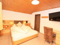 Hotel Chalet Olympia Hotels in Monguelfo