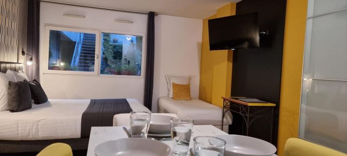 City Loft Apparthotel Hotels in Dijon