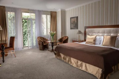 Promenáda Romantic Hotel Các khách sạn ở 