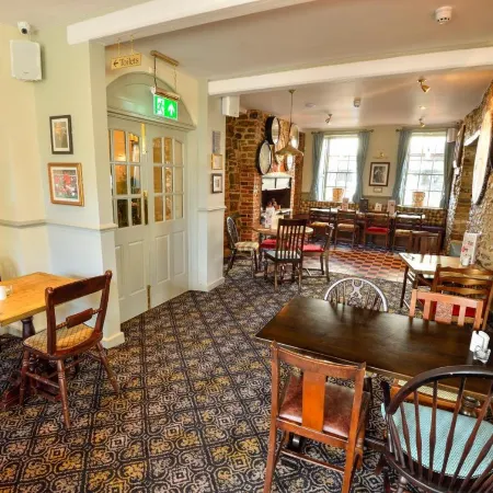 The George Hotel
