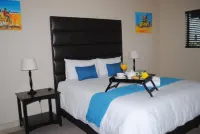 6 on Morris Guest Lodge