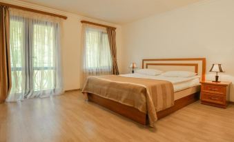 Ariana Family Hotel