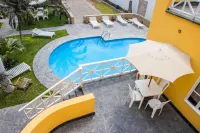 Las Palmeras de Huanchaco - Pools