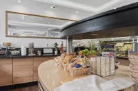 Hotel Adler - breakfast