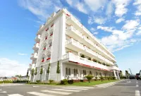 Flower Hotel & Resort