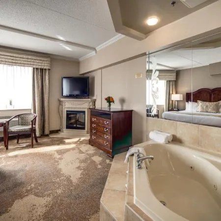 Monte Carlo Inn & Suites Downtown Markham