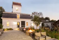 Chapter House Hotels in East Dennis