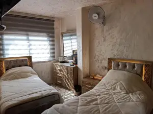 Hostel Karak Dream