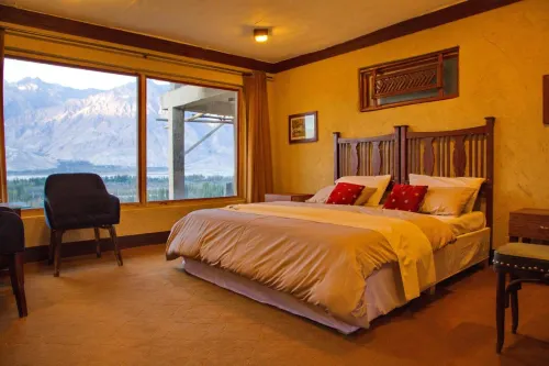 Baltistan Fort Skardu Resort Hotels in Скарду