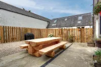 The Tannochbrae Hotels in Keith