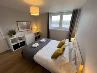 Scandi Style Apartment with Stunning Views Hotels near Blackness Castle