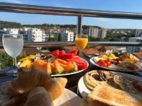 Artena Hotel
