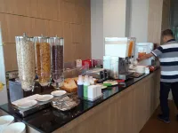 斯里攝政飯店 那空拍儂住宿飯店