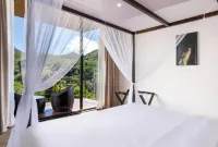 Ferndale Retreat Knuckles Hotels in Gomara
