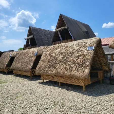 Calatagan's Bahay Kubo - with Beach Access