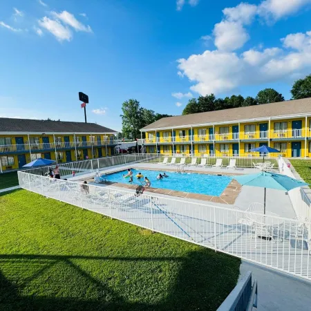 Rodeway Inn Jackson Northwest