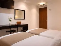 Aston Hotel Hoteles en Andorra la Vieja