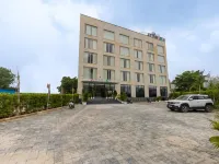 Saltstayz Premier - Manesar & Sector 86 Hotels near IMT Manesar