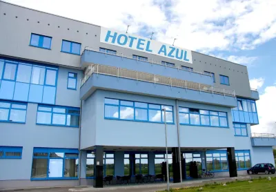 Garni Hotel Azul Hotels near The Water Tower