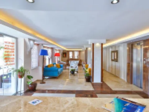 Hotel Kayahan โรงแรมในคาช