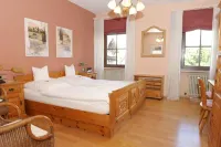 Hotel Sarbacher Hotel a Enzklosterle