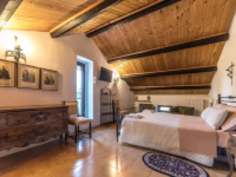 索金特住宿加早餐旅館 伊塞爾尼亞省酒店