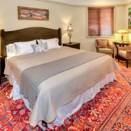 The Eagle Harbor Inn