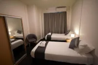 Sydney Junction Hotel