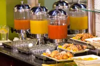 Cape Town Lodge Hotel - Breakfast