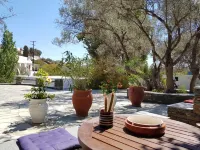 Andromeda Hotels in Artemonas