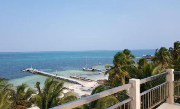Caye Caulker Beach Hotel